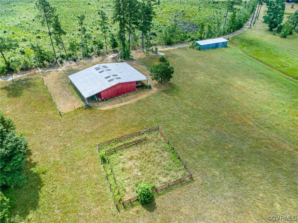 2281 Wills Road Blackstone, VA 23824 - Photo 10 of 25 Gallery Image 10