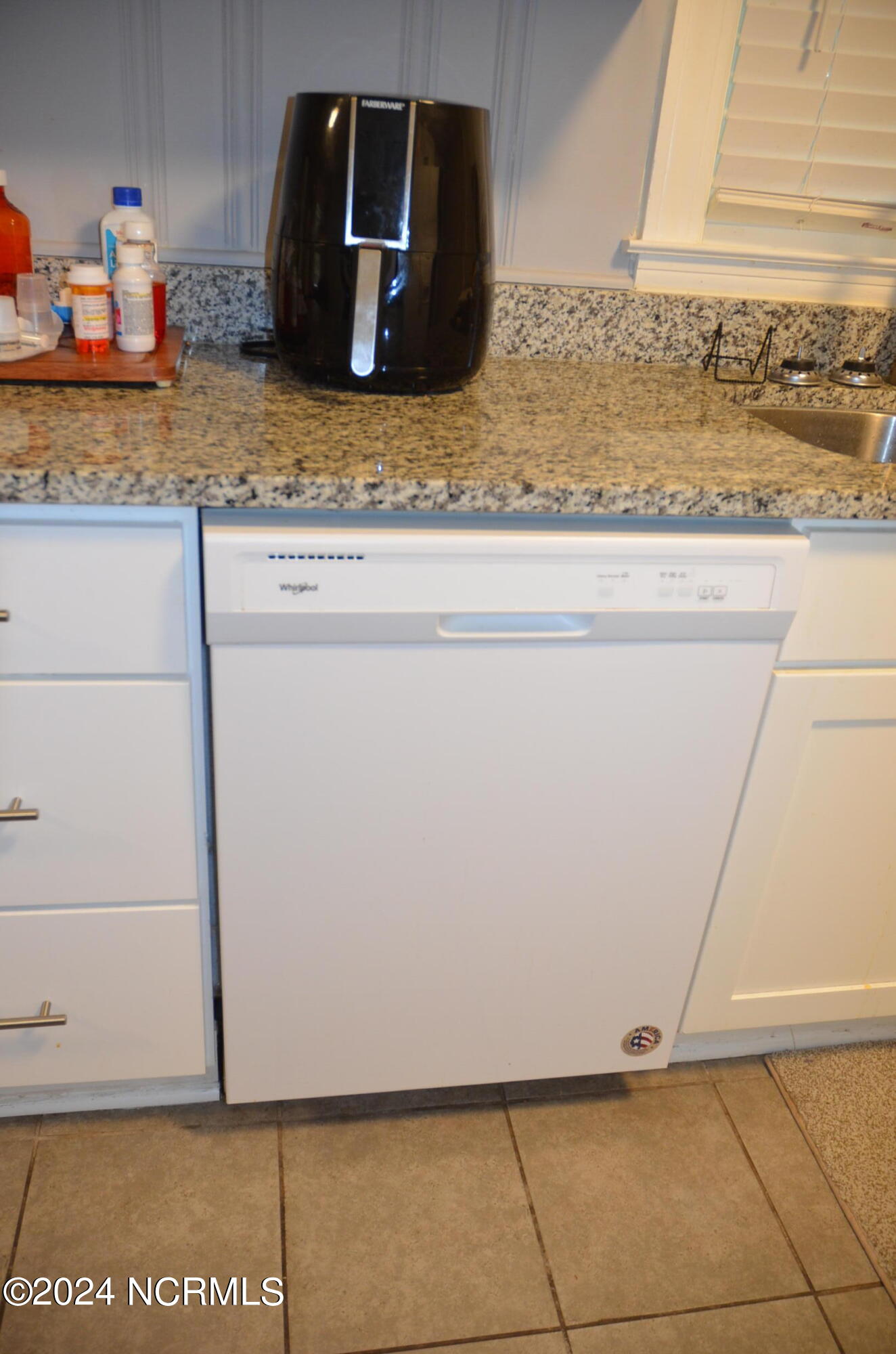 1917 Beverly Road Rocky Mount, NC 27801 - Photo 4 of 28 Dishwasher-conveys