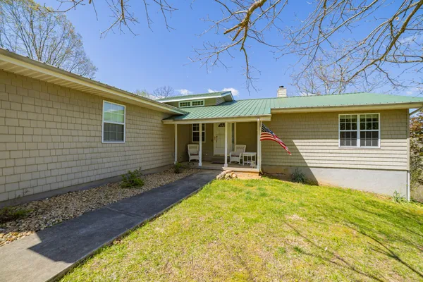 $448,400 | 1927 Laurel Lake Drive, Monteagle, TN 37356