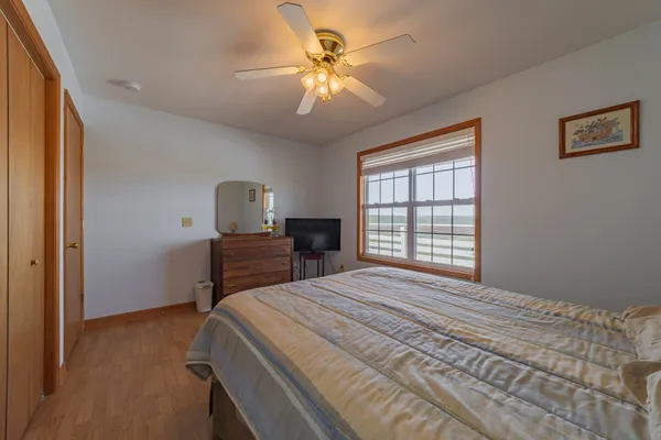 $448,400 | 1927 Laurel Lake Drive, Monteagle, TN 37356
