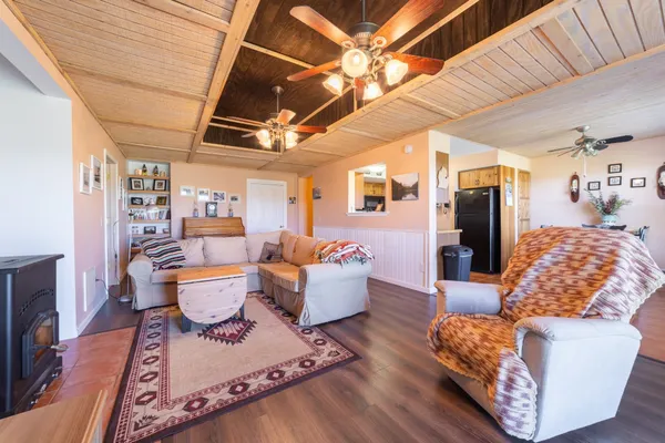 $448,400 | 1927 Laurel Lake Drive, Monteagle, TN 37356