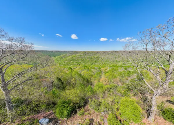 $448,400 | 1927 Laurel Lake Drive, Monteagle, TN 37356