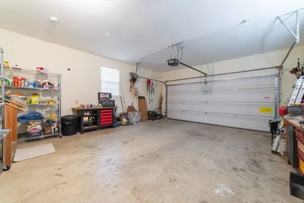 $448,400 | 1927 Laurel Lake Drive, Monteagle, TN 37356