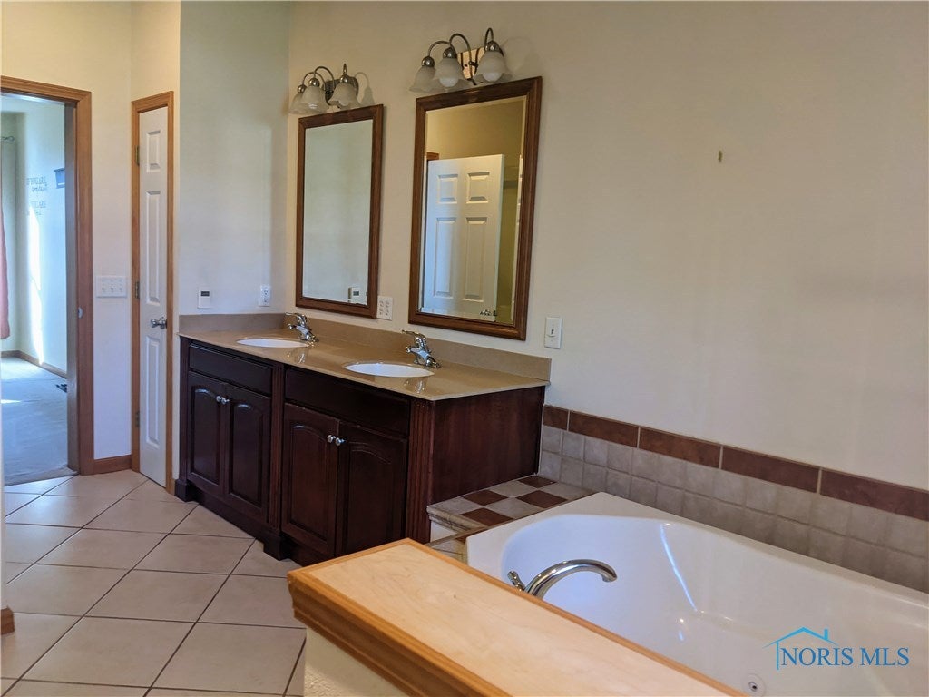 1121 West State Line Road Toledo, OH 43612 - Photo 19 of 43 Gallery Image 19