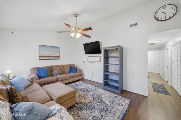 $224,500 | 107 Old Oak Road, Elizabeth City, NC 27909