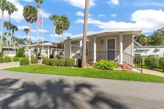 $96,000 | 97 Hickory Lane, Eustis, FL 32726
