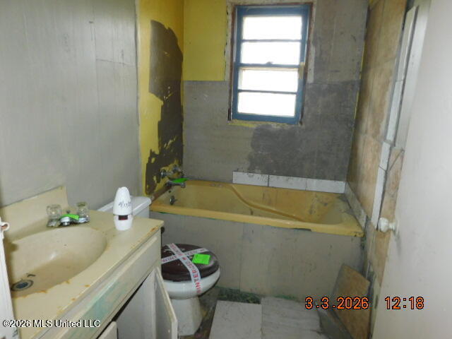 4509 Rooker Road Myrtle, MS 38650 - Photo 3 of 14 Bath