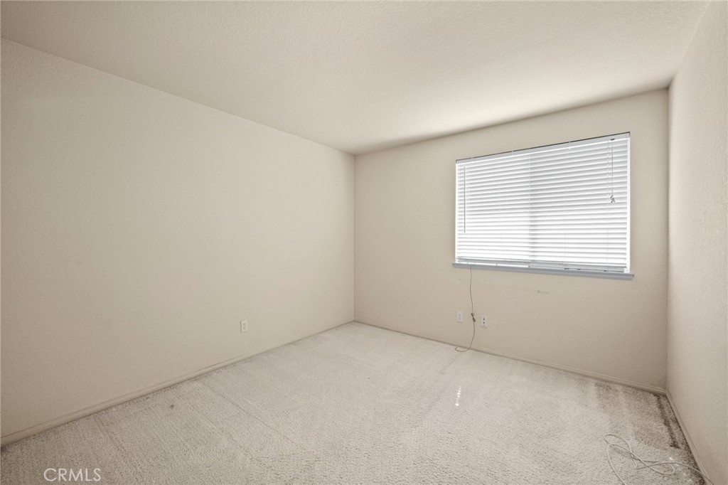 5118 Avenida De La Plata Oceanside, CA 92057 - Photo 26 of 42 an empty room with a window