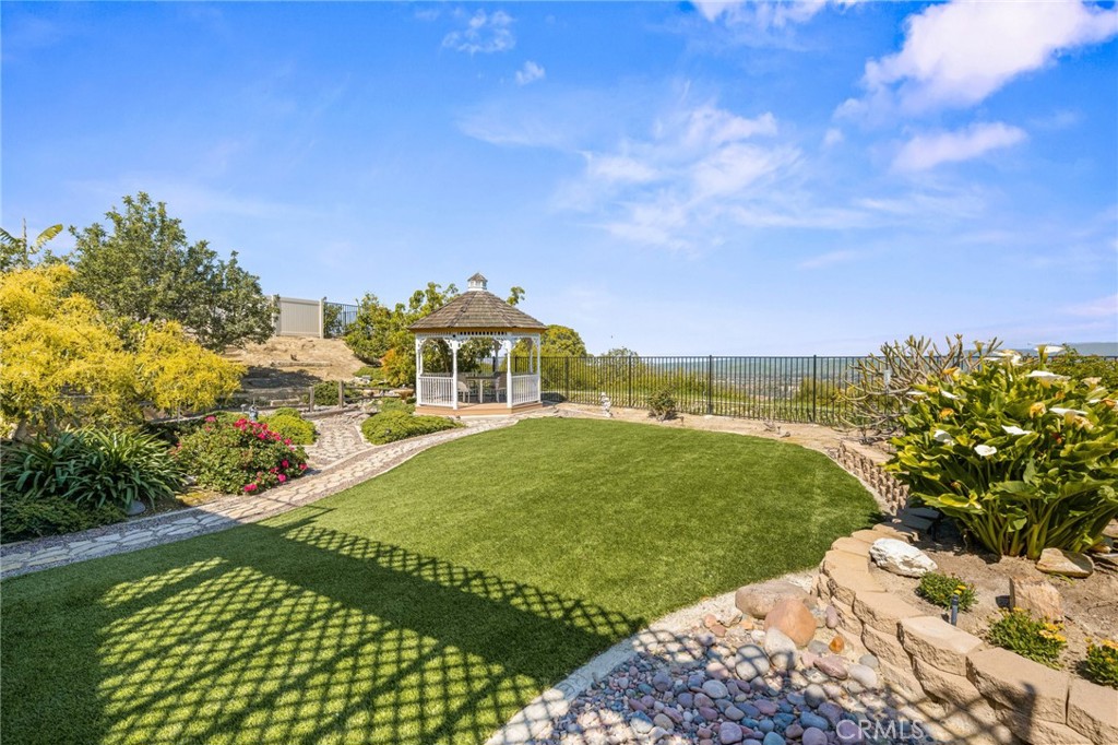 5118 Avenida De La Plata Oceanside, CA 92057 - Photo 32 of 42 a view of a city