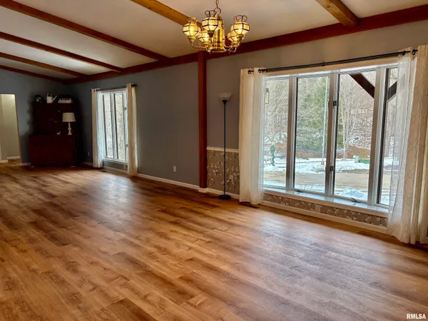 $411,000 | 9445 McNabb Blacktop Road, Hennepin, IL 61327