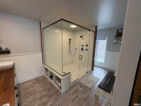 $411,000 | 9445 McNabb Blacktop Road, Hennepin, IL 61327