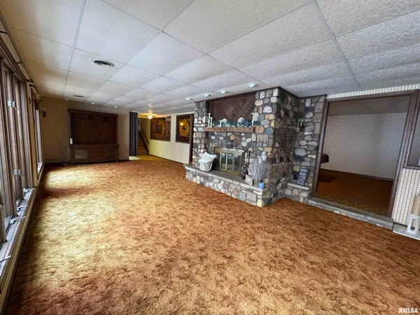 $411,000 | 9445 McNabb Blacktop Road, Hennepin, IL 61327