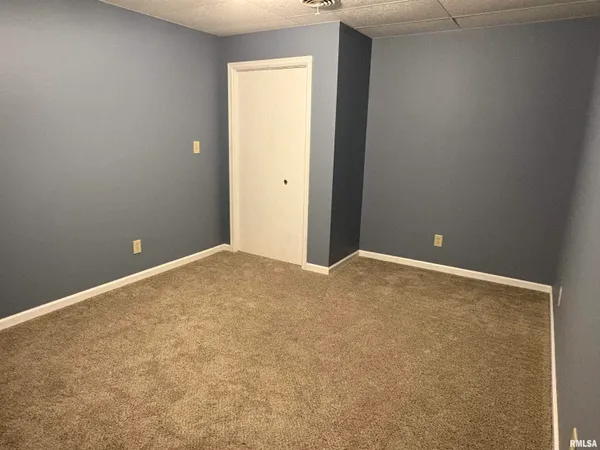 $411,000 | 9445 McNabb Blacktop Road, Hennepin, IL 61327