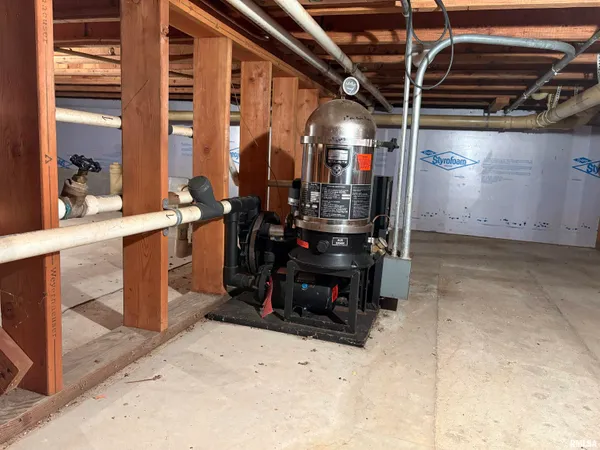 $411,000 | 9445 McNabb Blacktop Road, Hennepin, IL 61327