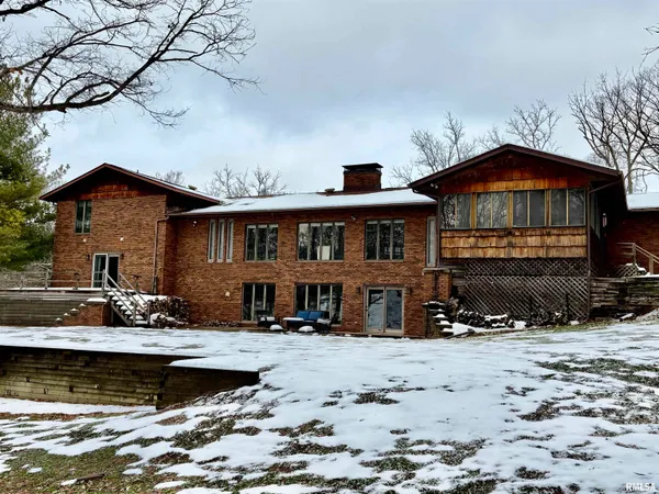 $411,000 | 9445 McNabb Blacktop Road, Hennepin, IL 61327