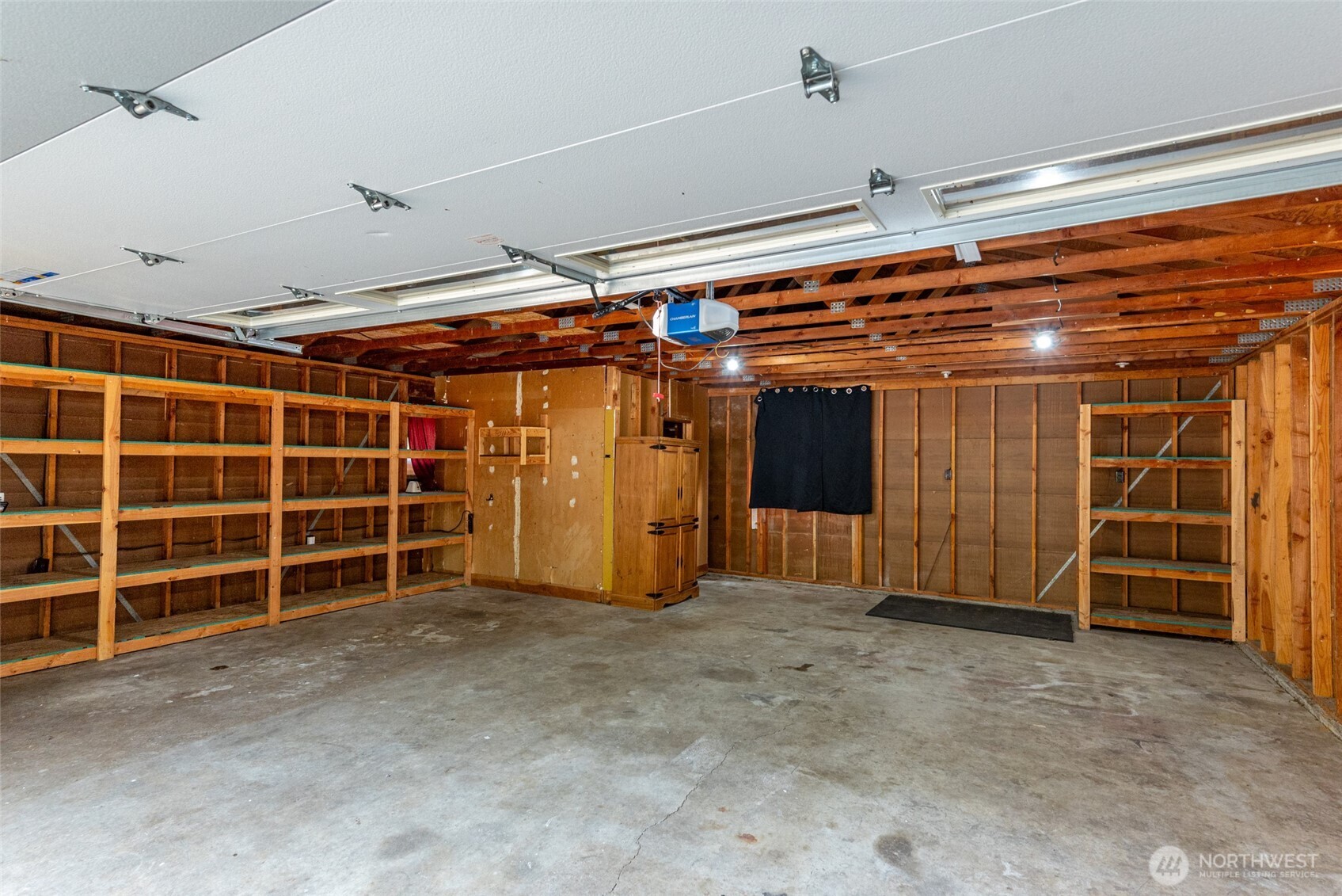 216 East Sleeper Road Oak Harbor, WA 98277 - Photo 25 of 36 Gallery Image 25