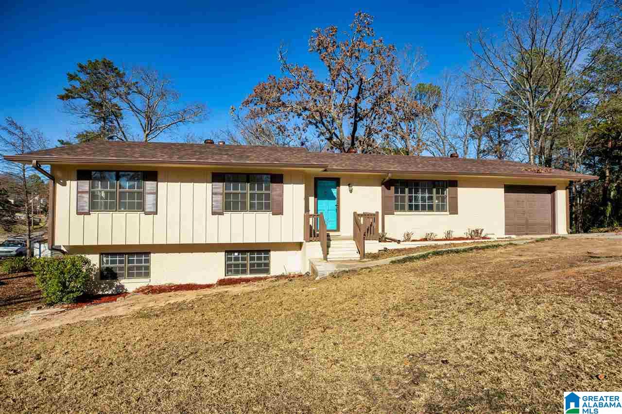 705 Milgray Lane Bessemer, AL 35022 - Photo 3 of 40