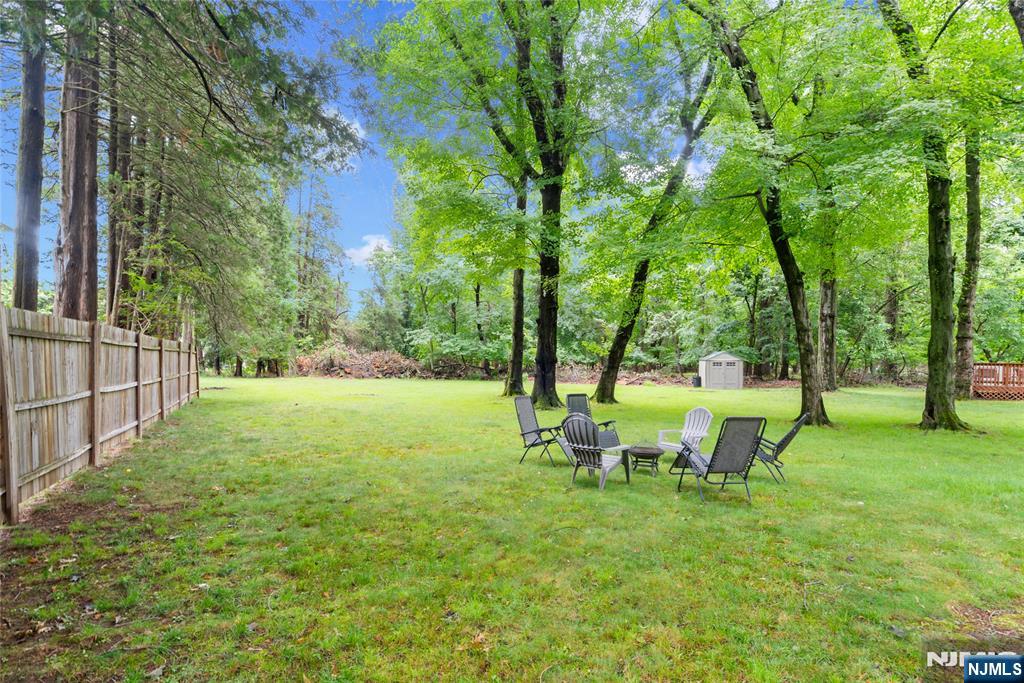 1759 Lilbet Road Teaneck, NJ 07666 - Photo 36 of 41