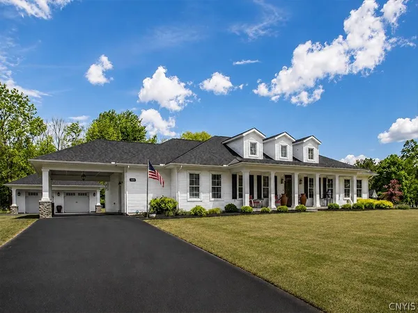 $1,169,900 | 4676 East Lake Road, Cazenovia, NY 13035