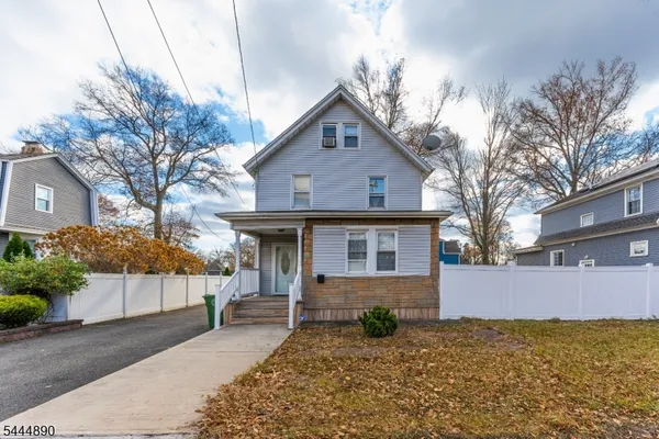 $584,900 | 312 East 1st Avenue, Roselle, NJ 07203