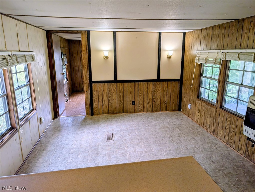 3102 Canton Road Northwest Carrollton, OH 44615 - Photo 20 of 35