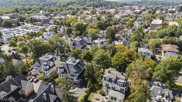 a picture of floor plan