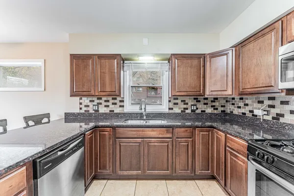 $455,000 | 4856 Howard Street, Skokie, IL 60077