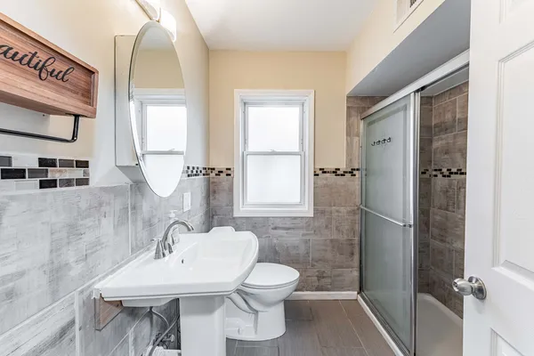 $455,000 | 4856 Howard Street, Skokie, IL 60077