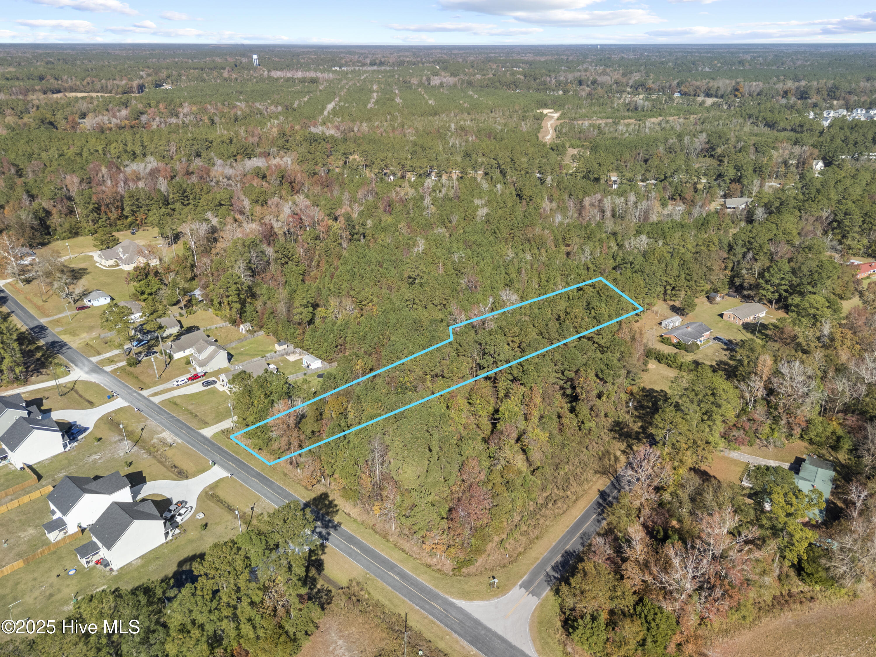 1256 Pickett Road Jacksonville, NC 28540 - Photo 2 of 19 DJI_20251114111659_0907_D c