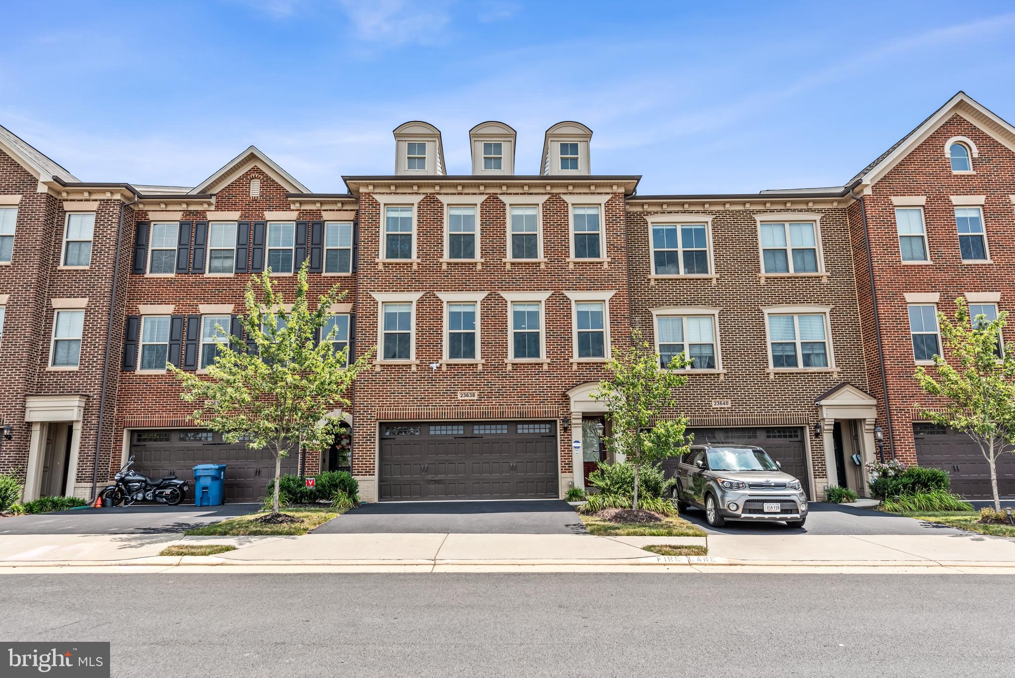 23638 Sailfish Square Brambleton, VA 20148 - Photo 3 of 50