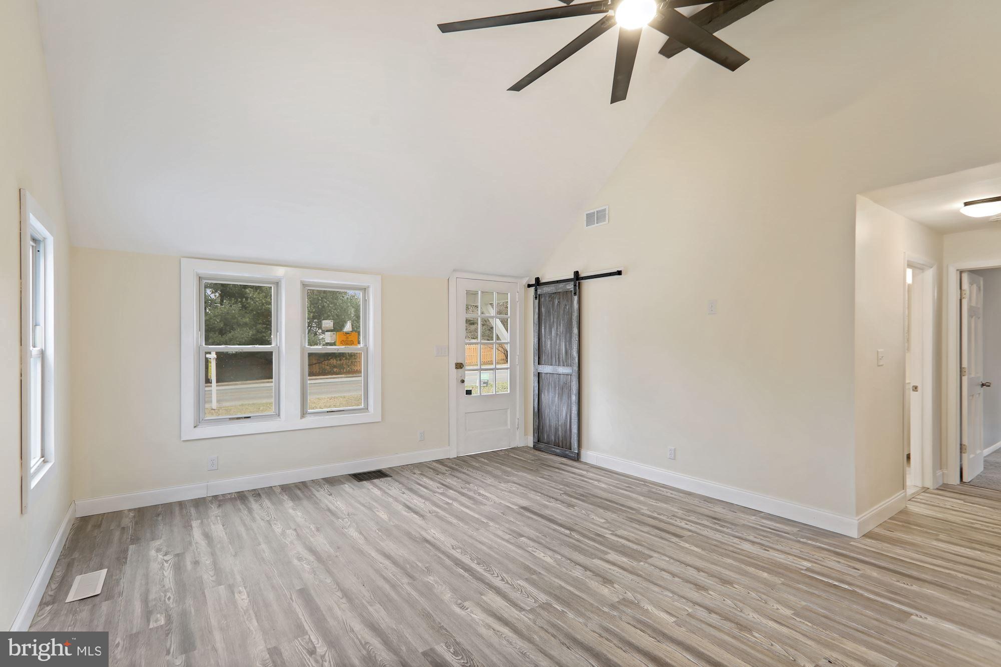 674 Olivet Road Elmer, NJ 08318 - Photo 8 of 41 Living