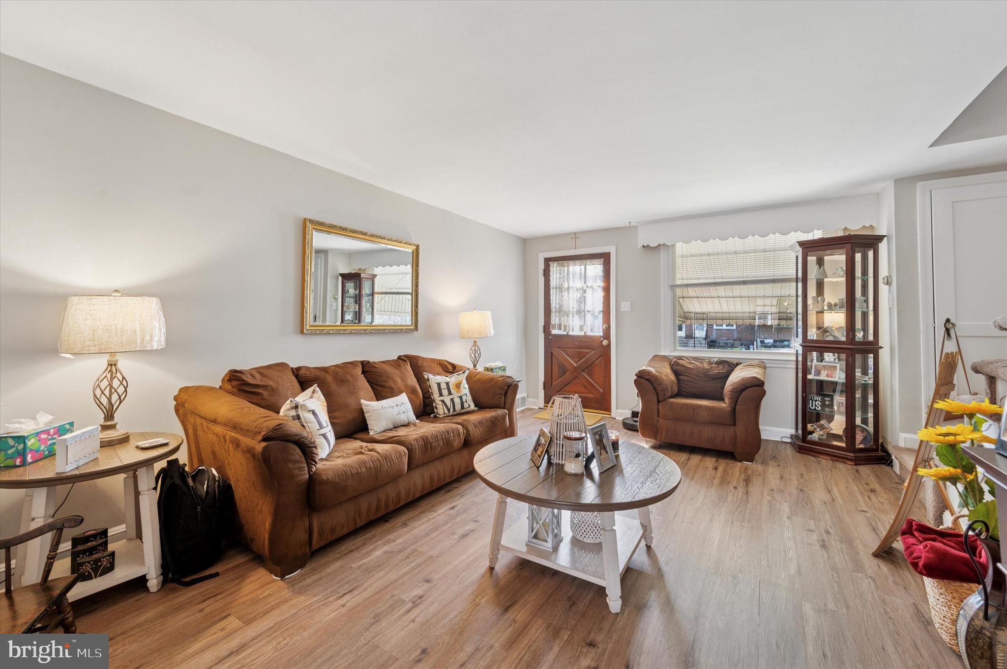 109 Academy Road Clifton Heights, PA 19018 - Photo 6 of 24 Gallery Image 6