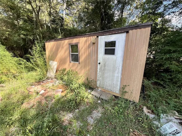 a view of outdoor space and garden
