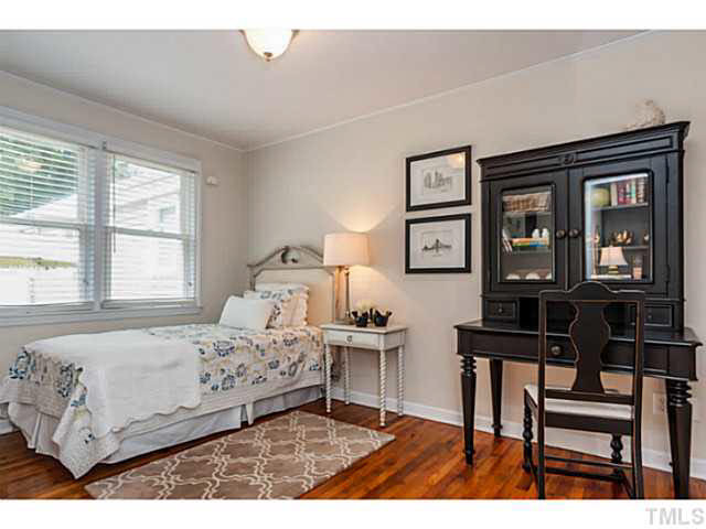 2332 Bernard Street Raleigh, NC 27608 - Photo 14 of 18 Photo 14