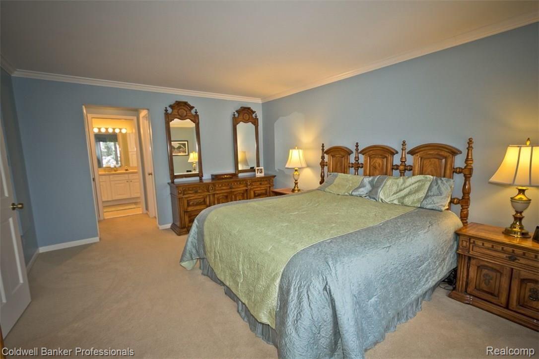 36874 Chesapeake Road Farmington, MI 48335 - Photo 24 of 46 Master Suite