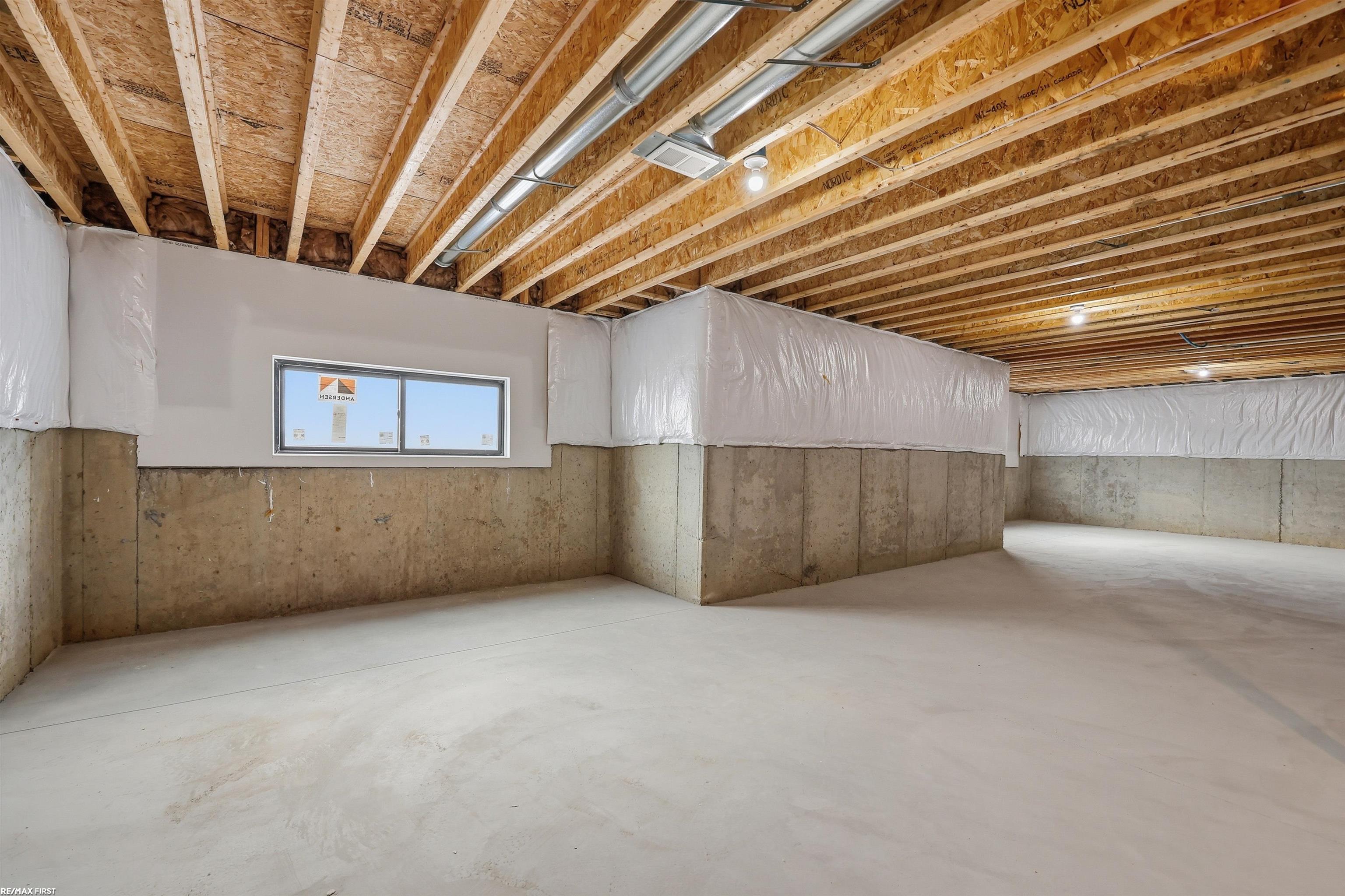 17492 Gilmore Road Armada, MI 48005 - Photo 45 of 48