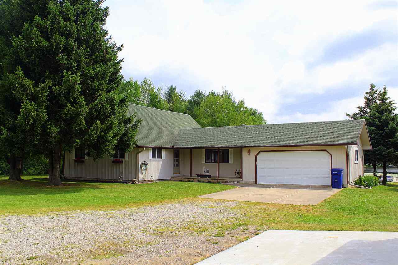 7699 47 Road Cadillac, MI 49601 - Photo 1 of 38 1864709.JPG