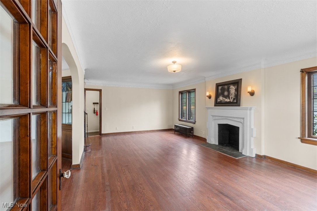 2952 Ripley Road Cleveland, OH 44120 - Photo 4 of 31 Gallery Image 4