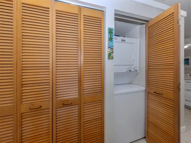 $188,900 | 1027 Capri Isles Boulevard, Unit 20, Venice, FL 34292