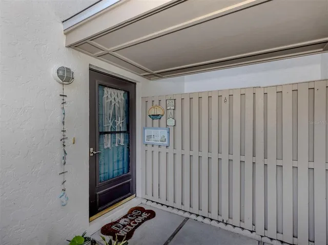 $188,900 | 1027 Capri Isles Boulevard, Unit 20, Venice, FL 34292