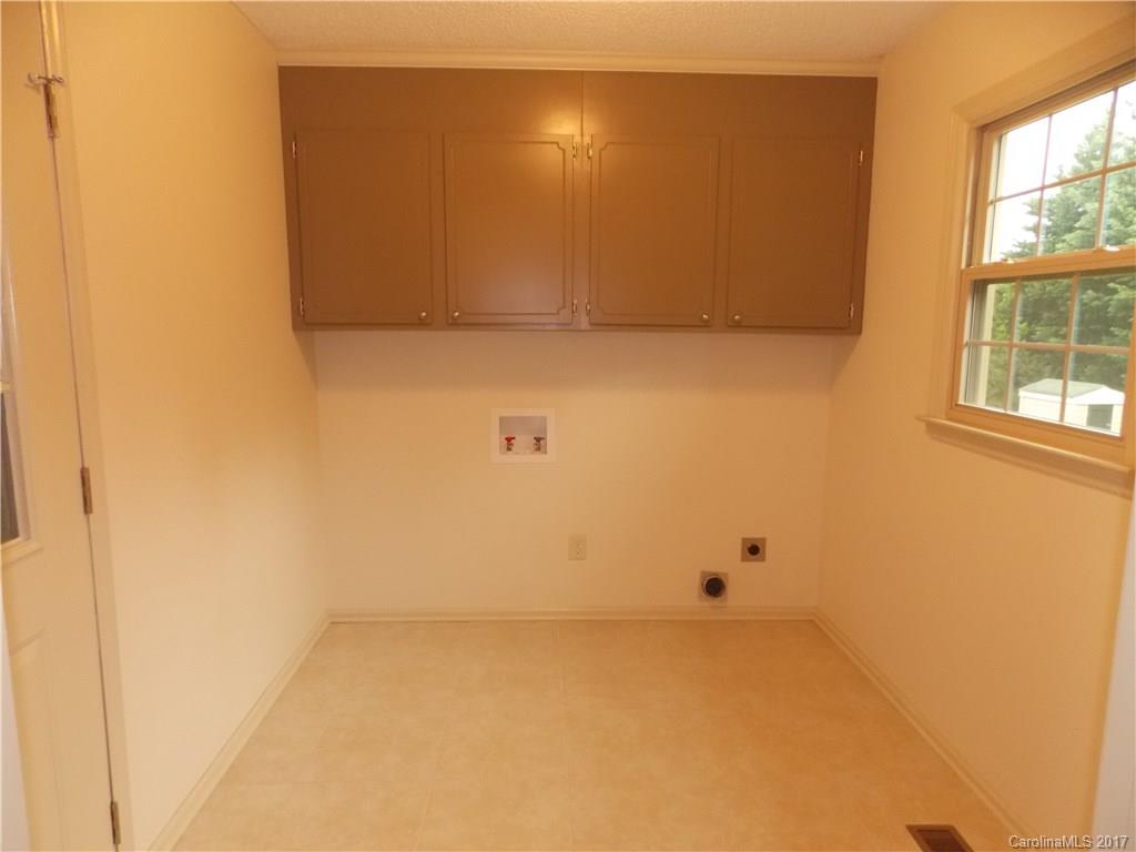 1655 Amity Church Road Denver, NC 28037 - Photo 19 of 24 Gallery Image 19