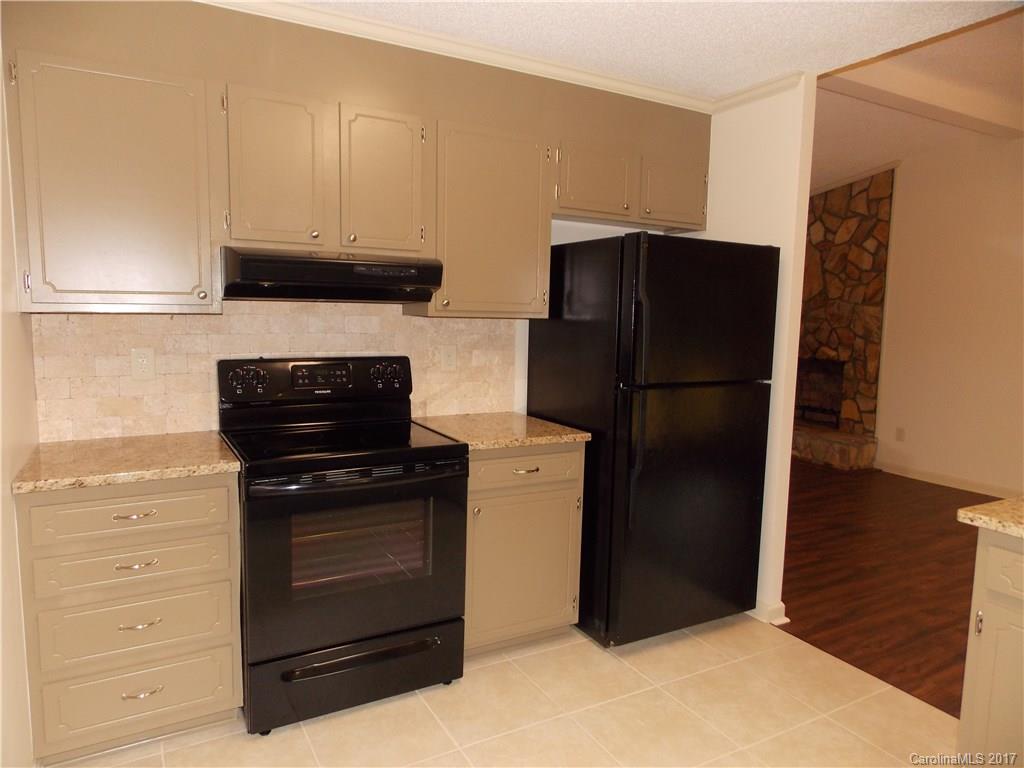 1655 Amity Church Road Denver, NC 28037 - Photo 10 of 24 Gallery Image 10