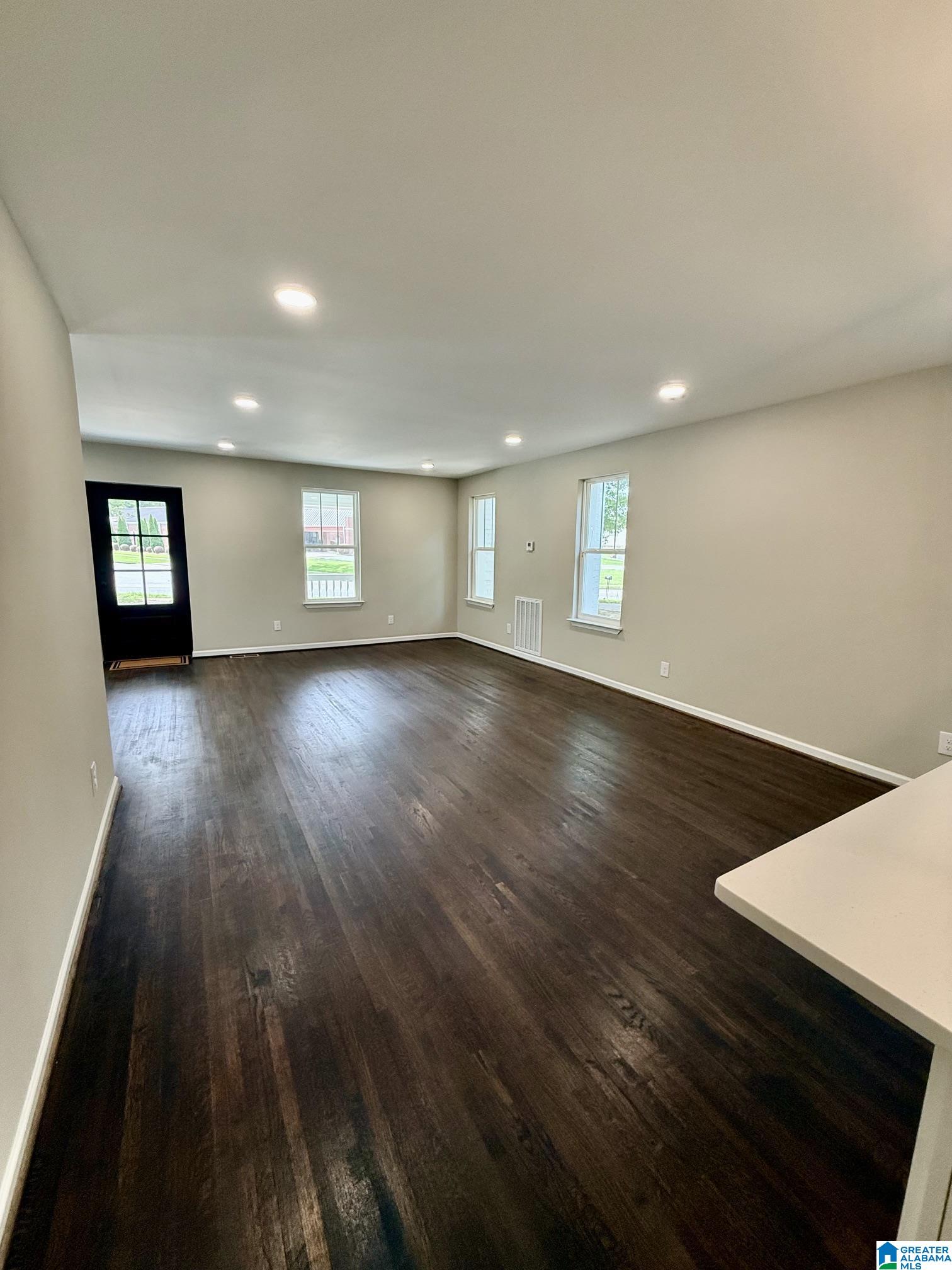 978 Montevallo Road Southeast Leeds, AL 35094 - Photo 8 of 38 Gallery Image 8