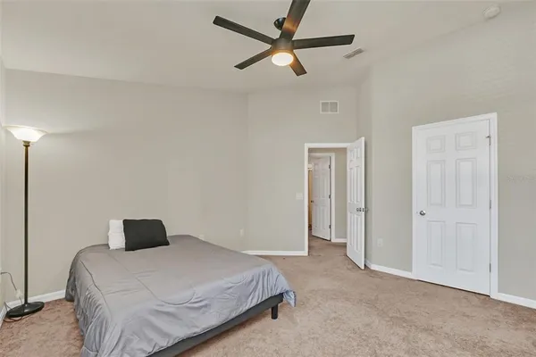 $2,400 | 3780 Plainview Drive, Orlando, FL 32824