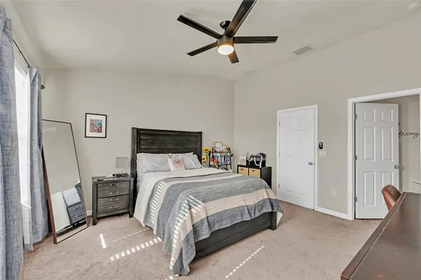 $2,400 | 3780 Plainview Drive, Orlando, FL 32824