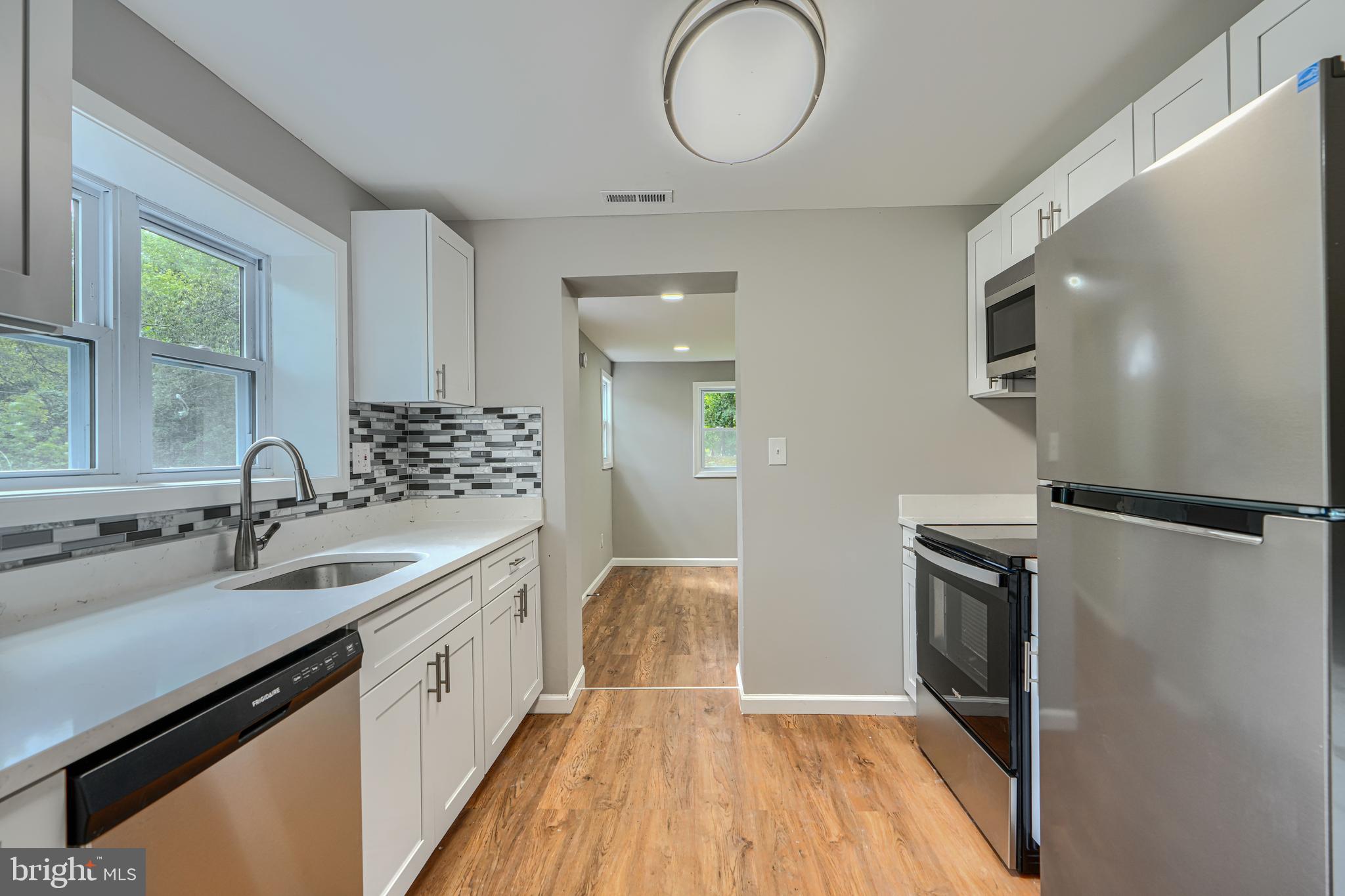 7825 Surratts Road Clinton, MD 20735 - Photo 11 of 26