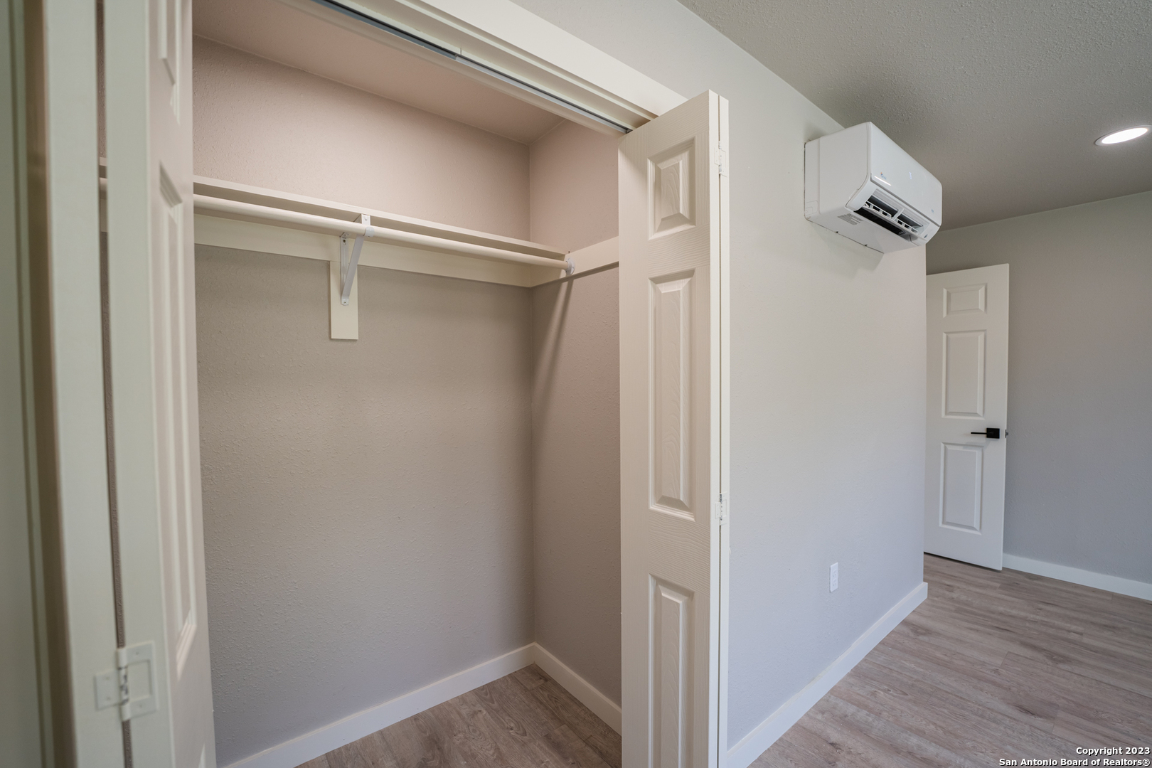 1225 Texas Oaks, Unit D Spring Branch, TX 78070 - Photo 16 of 20 a view of bathroom