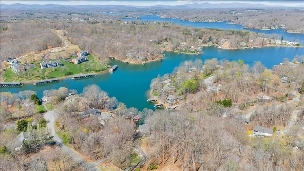 $1,350,000 | 150 Waterwood Drive, Moneta, VA 24121