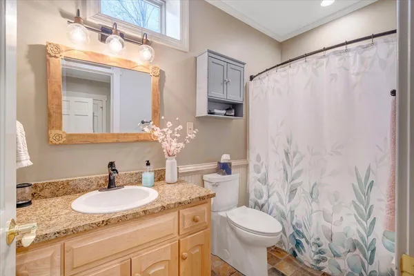 $1,350,000 | 150 Waterwood Drive, Moneta, VA 24121