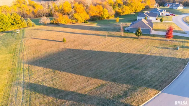 $61,000 | 116 Lost Creek Court, Pekin, IL 61554